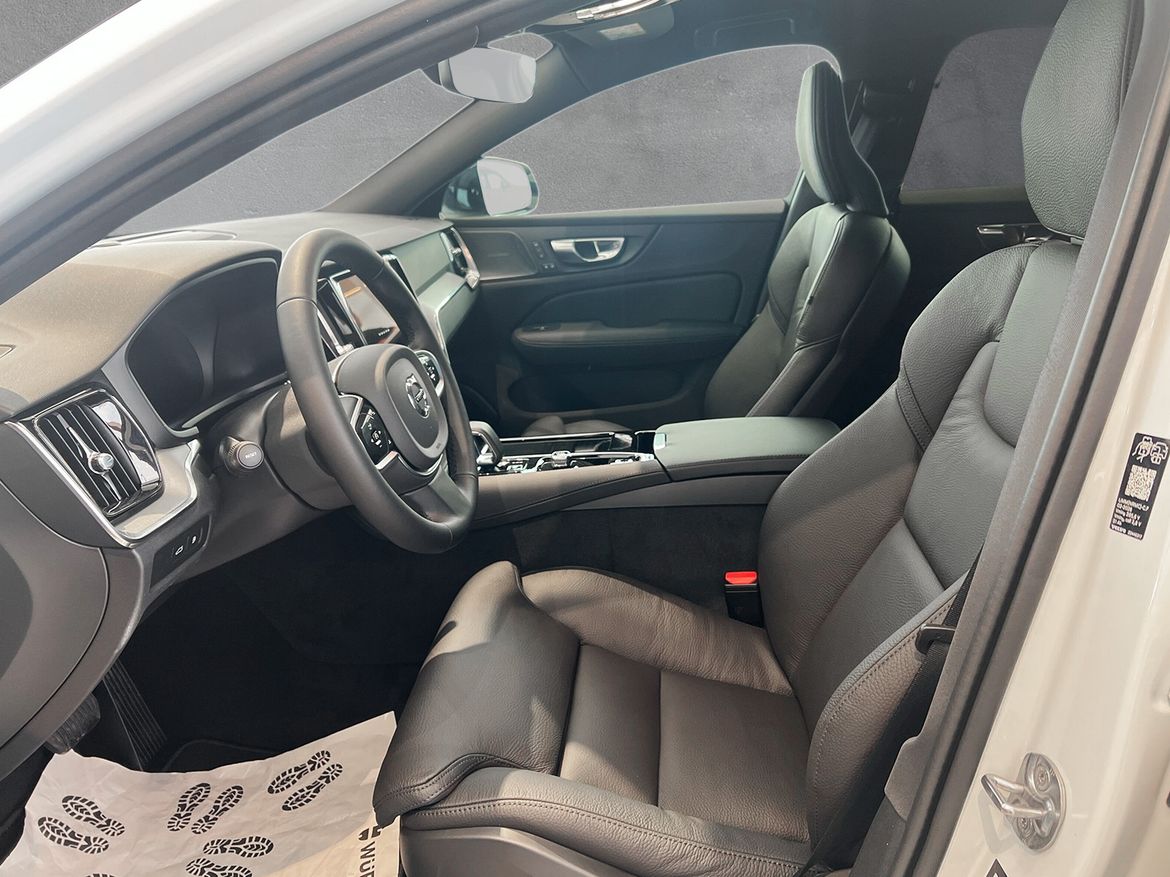 Bild 4 av 6 på bilen