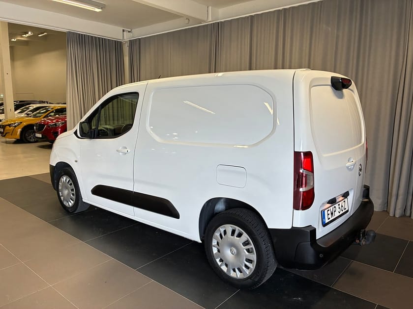 Bild 3 av Opel Combo Cargo IP L1 130 Diesel AUT.