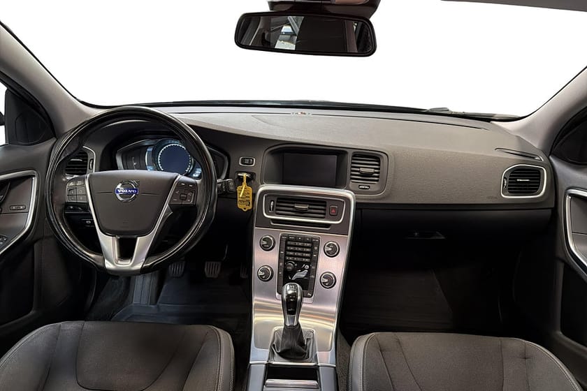 Bild 5 av Volvo V60 D4 Momentum 181hk