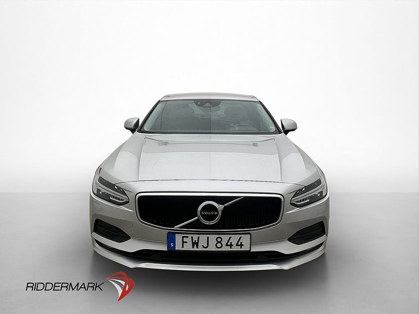 Bild 2 av Volvo S90 D4 AWD 190hk Momentum Värmare Drag Kamera GPS BLIS