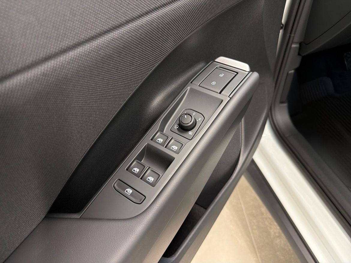 Volkswagen Volkswagen T-Roc — bild 16
