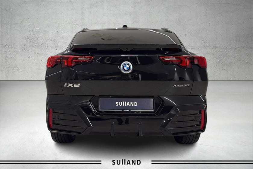 Bilde 4 av BMW iX2 xDrive30