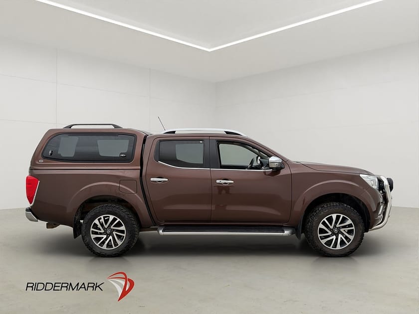 Bild 2 av Nissan Navara Dubbelhytt Tekna 2.3 4WD Dragkrok Diff Taklucka Kåpa Moms