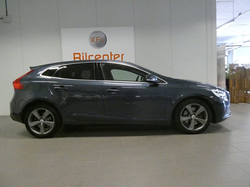 Bild 5 av Volvo V40 D3 Inscription Aut-Navi-Kamera-Värm-Skinn*NYSERVAD*-SoV