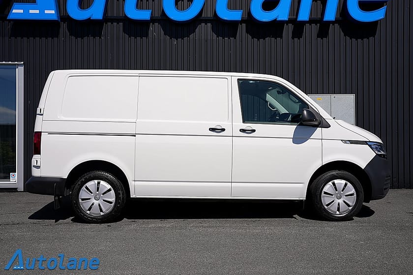 Bild 2 av Volkswagen Transporter T30 2.0 TDI SCR 4Motion, B-kamera, 150hk