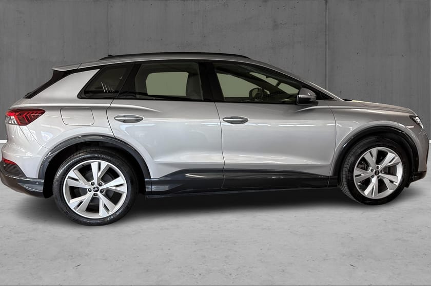 Bilde 4 av Audi Q4 50 e-tron quattro 299HK S-line, Sort optikk, H.feste, Sonos