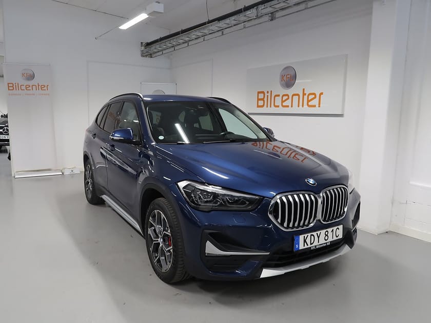 Bild 3 av BMW X1 xDrive25e V-Däck ingår HUD-Drag-Kamera-AdaptivFH-Rattvä