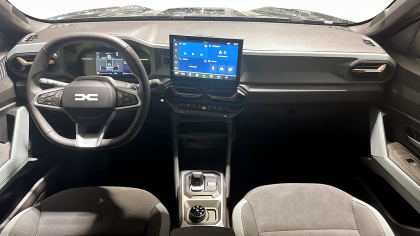 Bild 4 av Dacia Duster EXTREME 4X4 HYBRID 150 AUTOMAT  - ÄNTLIGEN HÄR