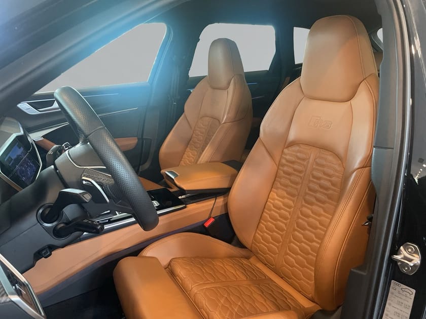 Bild 5 av Audi RS 6 Avant Performance 630hk B&O, Pano, 22", HuD, Carbon