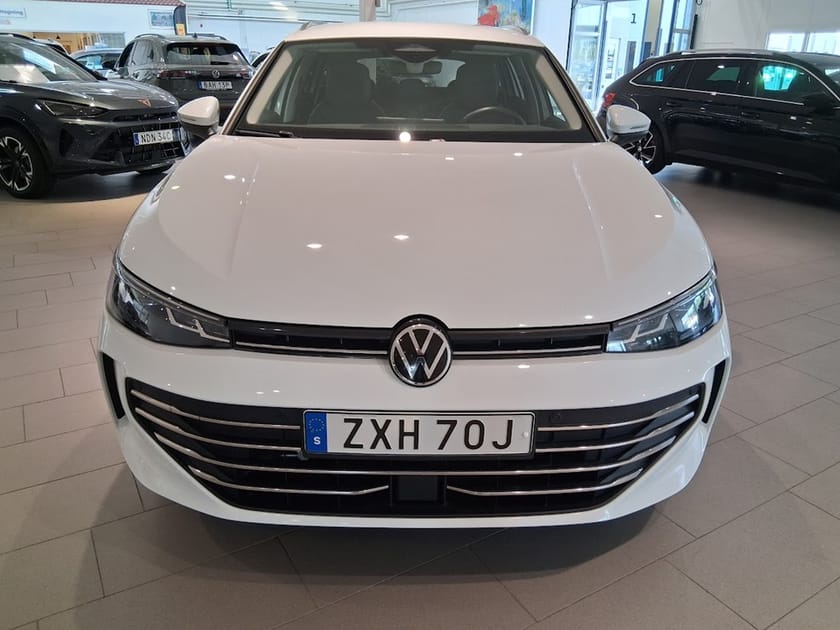 Bild 2 av Volkswagen Passat Variant eHybrid BUSINESS 1.5 TSI KW / HK