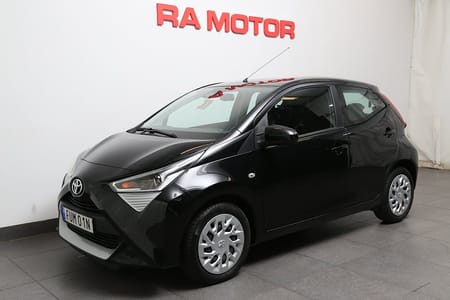 Toyota Aygo 1,0 VVT-i X-PLAY 5-dörrar CarPlay Kamera