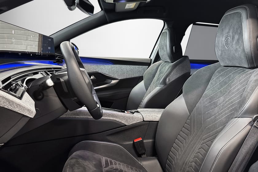 Bild 5 av Peugeot 5008 Hybrid 145