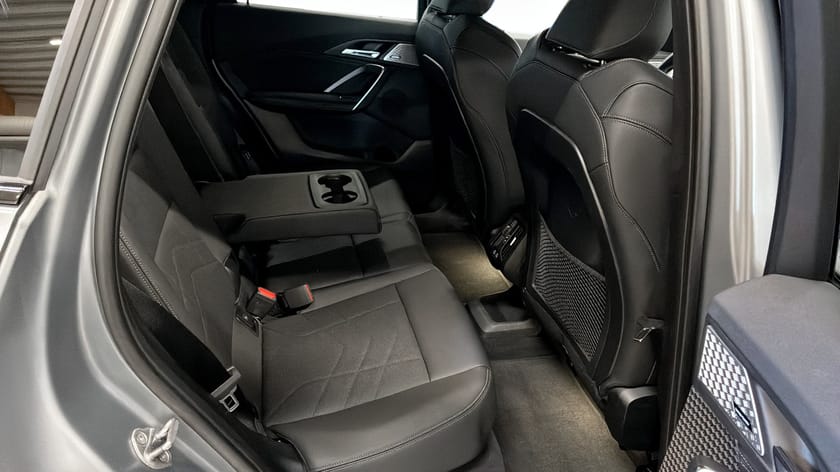 Bild 5 av BMW iX1 xDrive30 M-Sport Drag Head-up