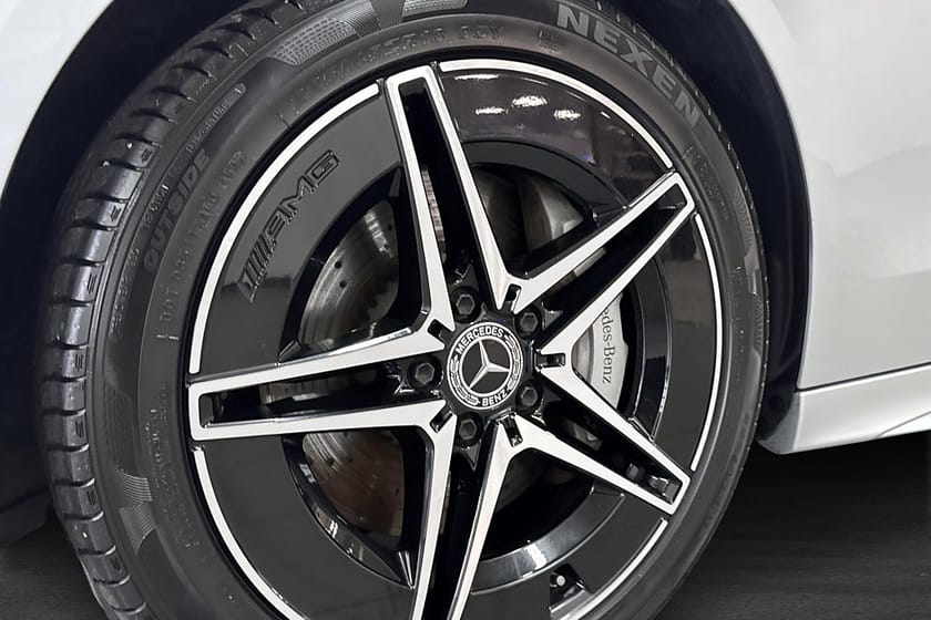 Bild 5 av Mercedes-Benz C 300 T e