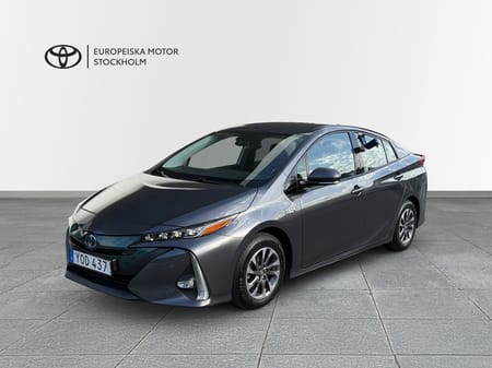 Toyota Prius Plug-in Hybrid Executive JBL / V-Hjul / 6930mil