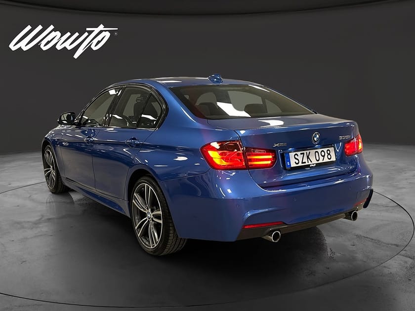 Bild 5 av BMW 335i xDrive M Performance Sedan 335 340hk / HUD / Navi / Svensksåld