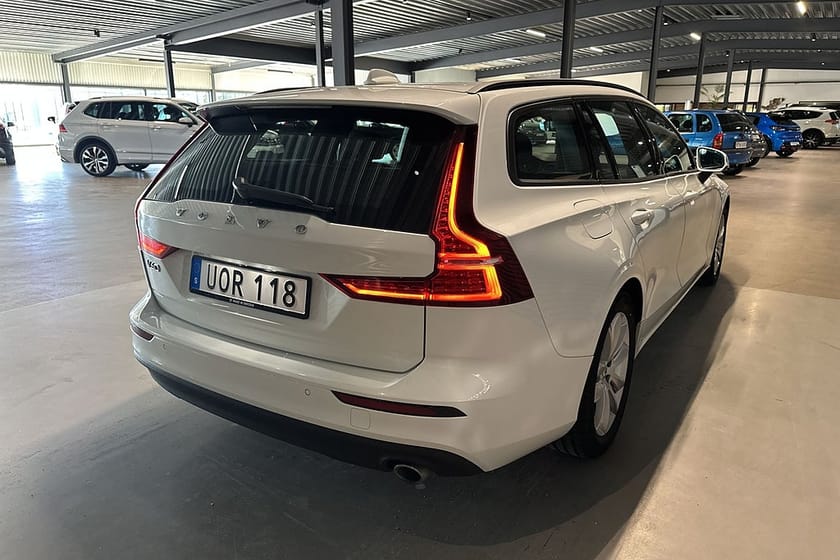Bild 4 av Volvo V60 D3 Geartronic Momentum Värmare Drag Euro 6