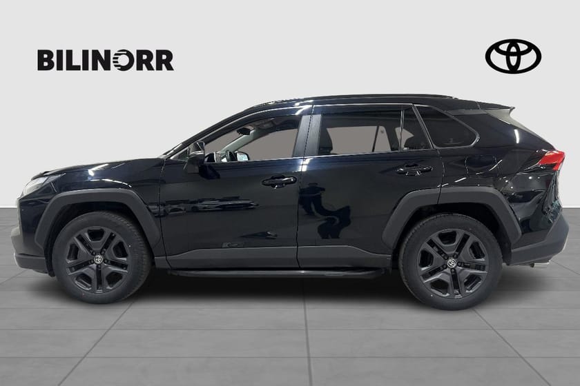 Bild 4 av Toyota RAV4 Hybrid AWD-i Adventure, Vhjul, Mvärm, Drag, Ledramp