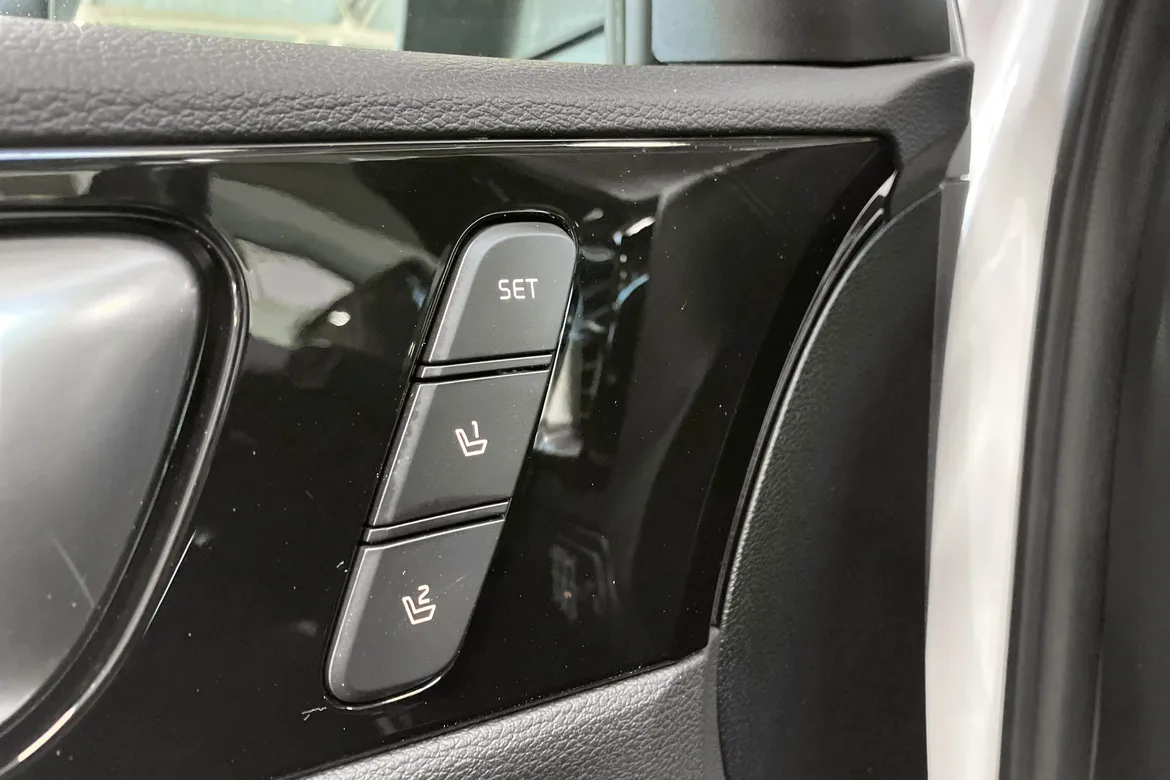 picture of a car