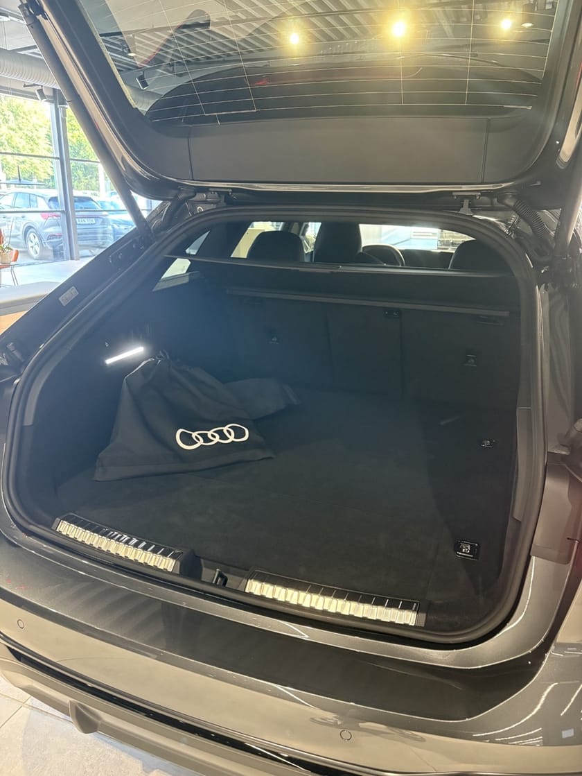 Bild 5 av Audi A6 Avant e-hybrid quattro 220 KW S TRONIC