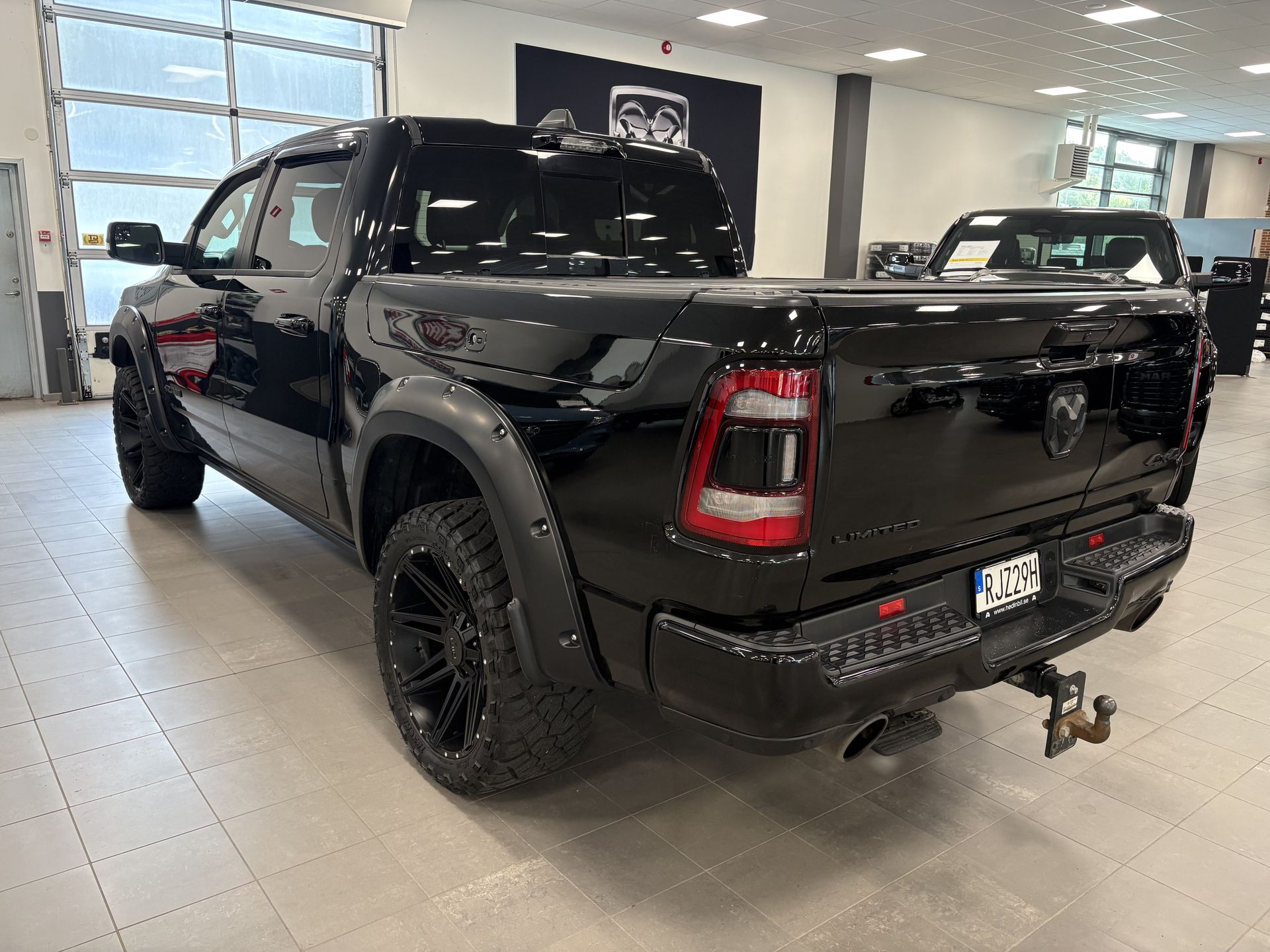 RAM 1500 LIMITED CREW CAB 4X4 2024, bild 6/10