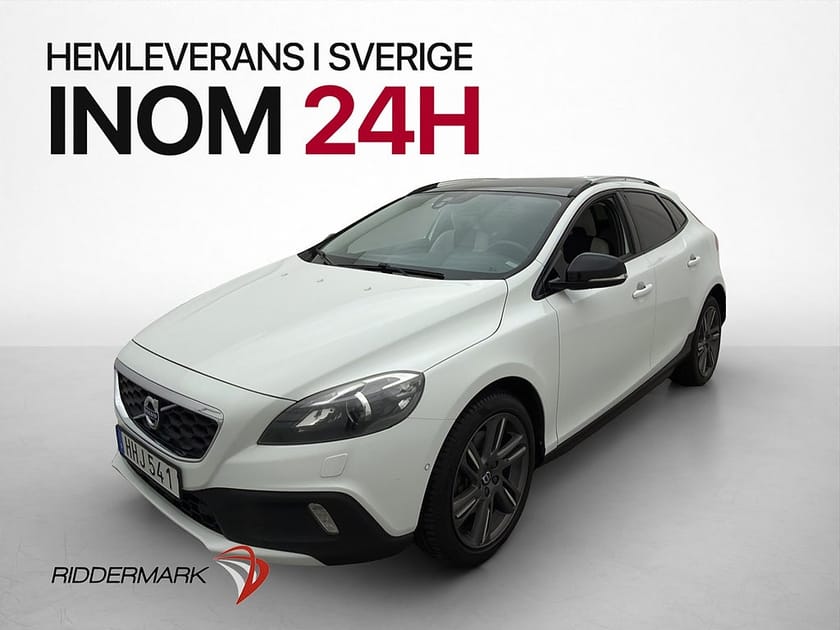 Bild 3 av Volvo V40 Cross Country D3 Momemtum Värmare Pano Dragkrok