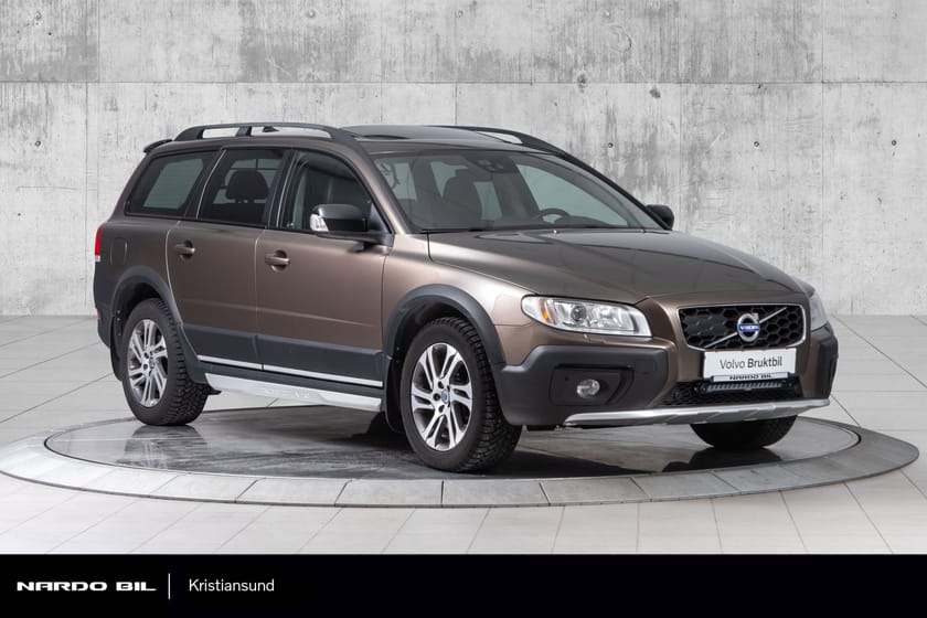 Bilde 1 av Volvo XC70 D4 AWD | Soltak | Krok | Harman&Kardon | Barneseter