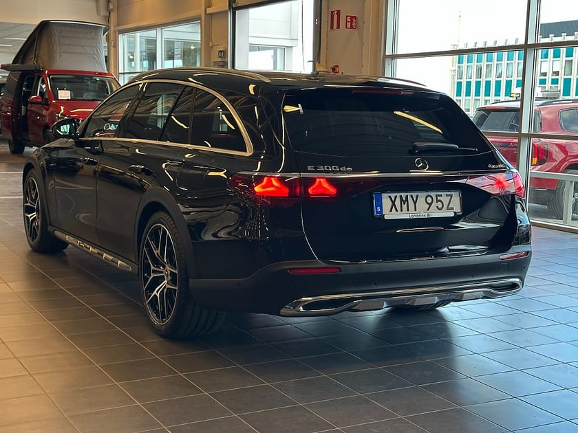 Bild 5 av Mercedes-Benz E 300 de 4MATIC All-Terrain Avantgard Premium, Drag, Moms