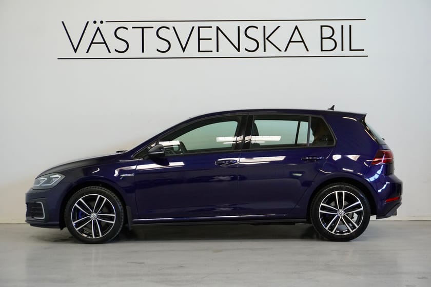 Bild 2 av Volkswagen Golf GTE Cockpit/V-hjul/3,45% Ränta