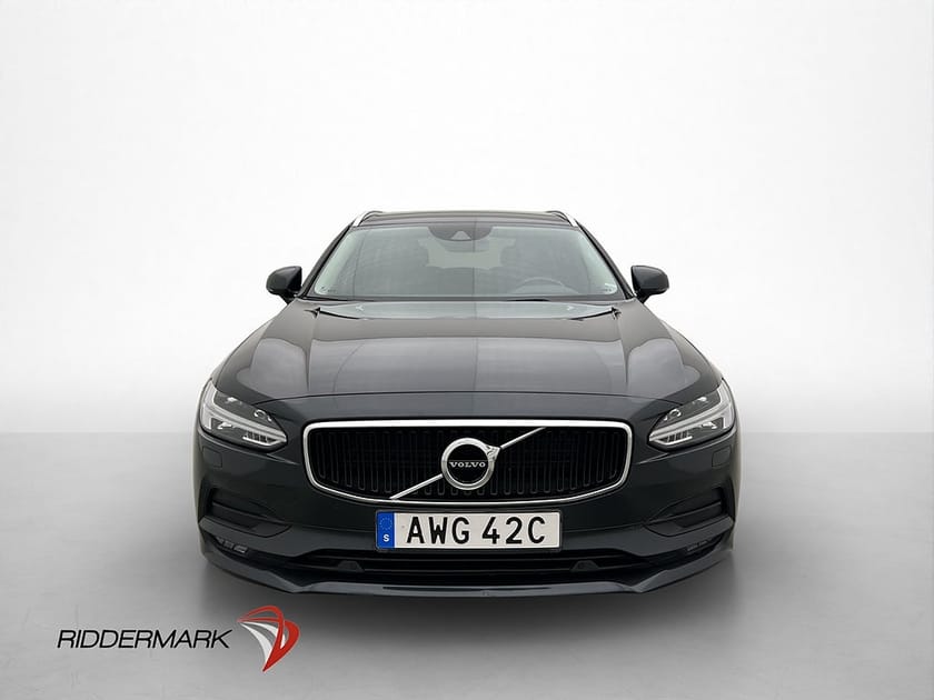 Bild 2 av Volvo V90 D4 Momentum Advanced SE II BLIS VOC Navi Kamera