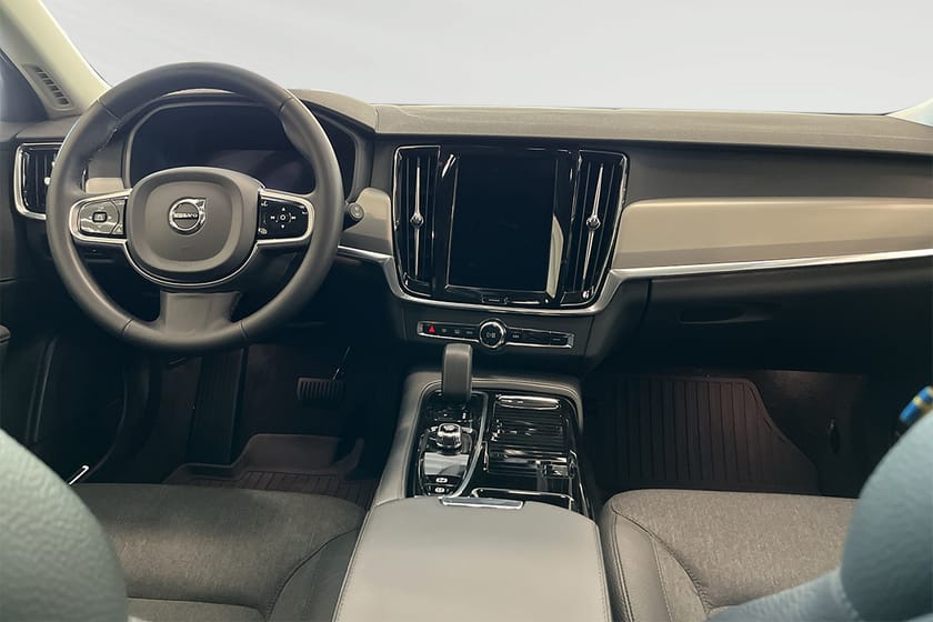 Bild 5 av Volvo V90 Recharge T6 Core Edition