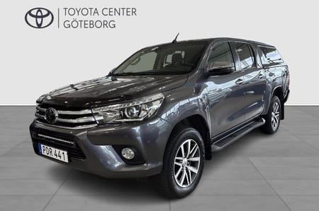 Toyota Hilux Dubbelhytt D-CAB 2,4D AUTO 4WD PREMIUM SKINNKLÄDSEL