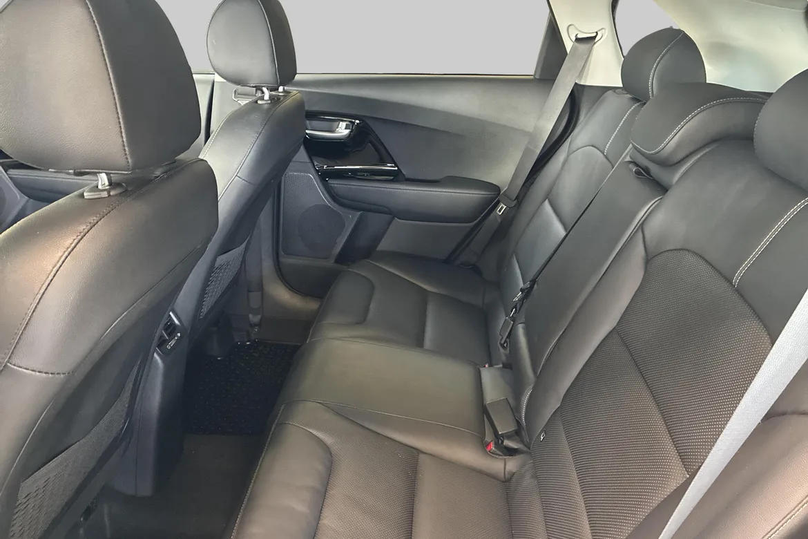 picture of a car