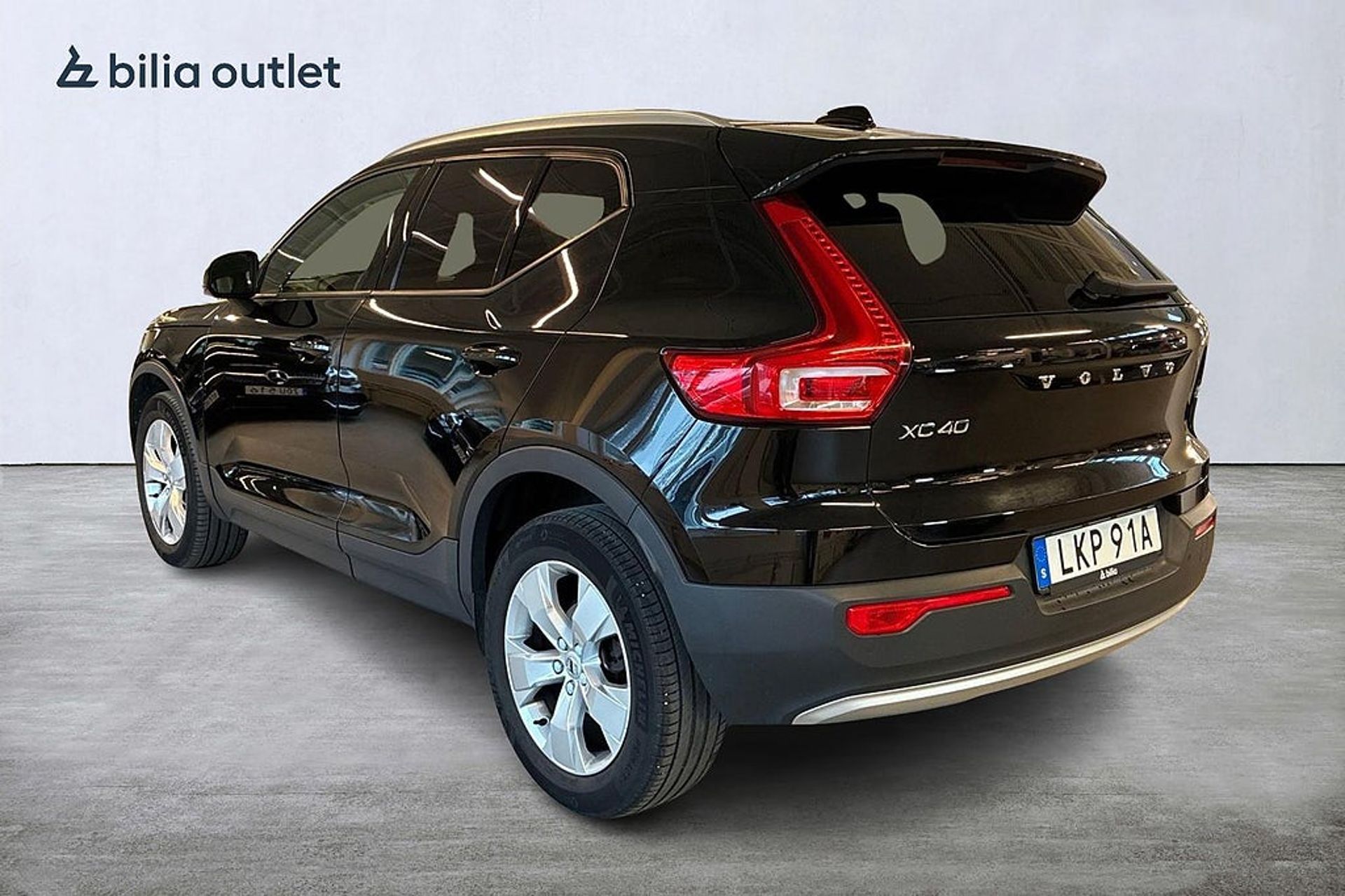 Volvo XC40 2021, photo 5/10