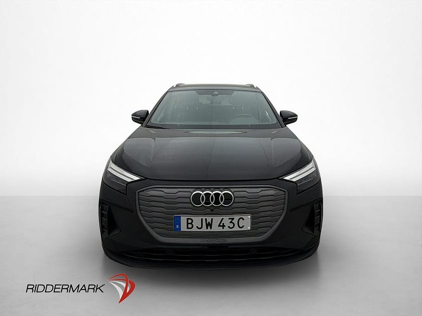 Bild 3 av Audi Q4 35 e-tron Proline Drag Cockpit CarPlay P-Sensorer