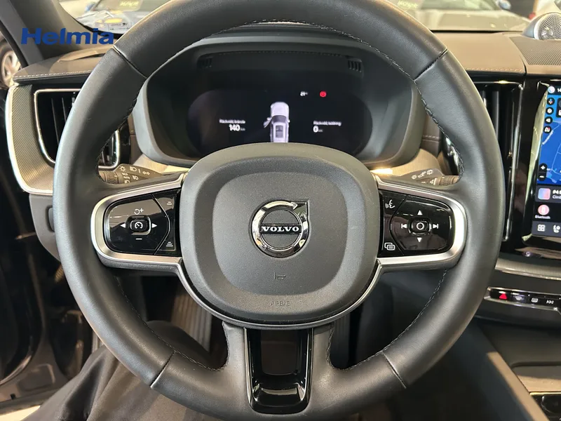 Bild 9 av 14 – Volvo XC60 T8 Ultra Black Edition