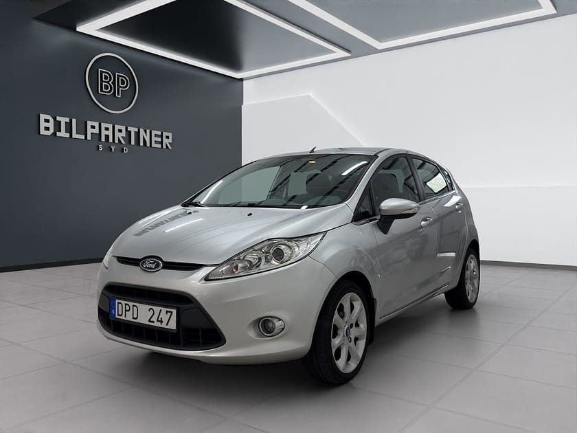 Bild 1 av Ford Fiesta 5-dörrar 1.25 Titanium/Ny Besiktad/Ny Servad