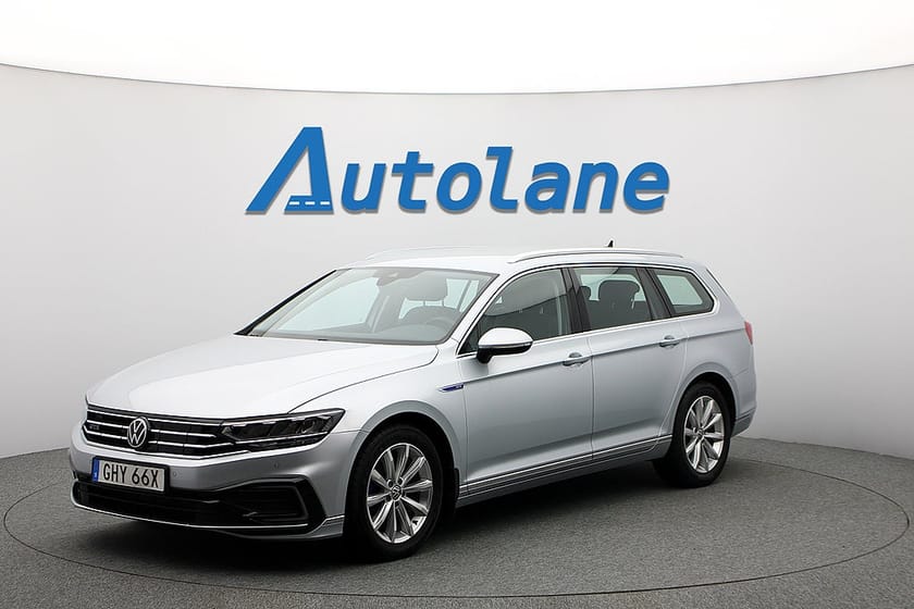 Bild 4 av Volkswagen Passat Sportscombi GTE Dragkrok, Värmare, Backamera 218hk