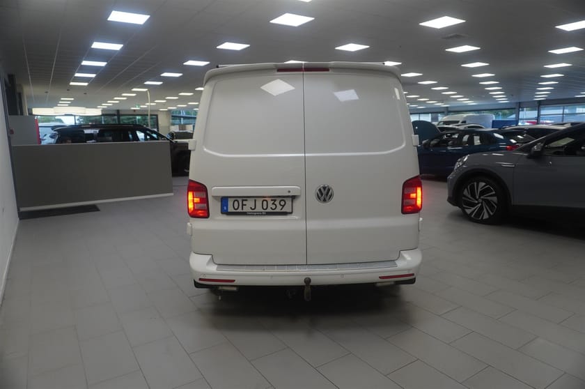 Bild 5 av Volkswagen Transporter Kombi T6 2.0 TDI 3400 T30 150 hk Aut Läder
