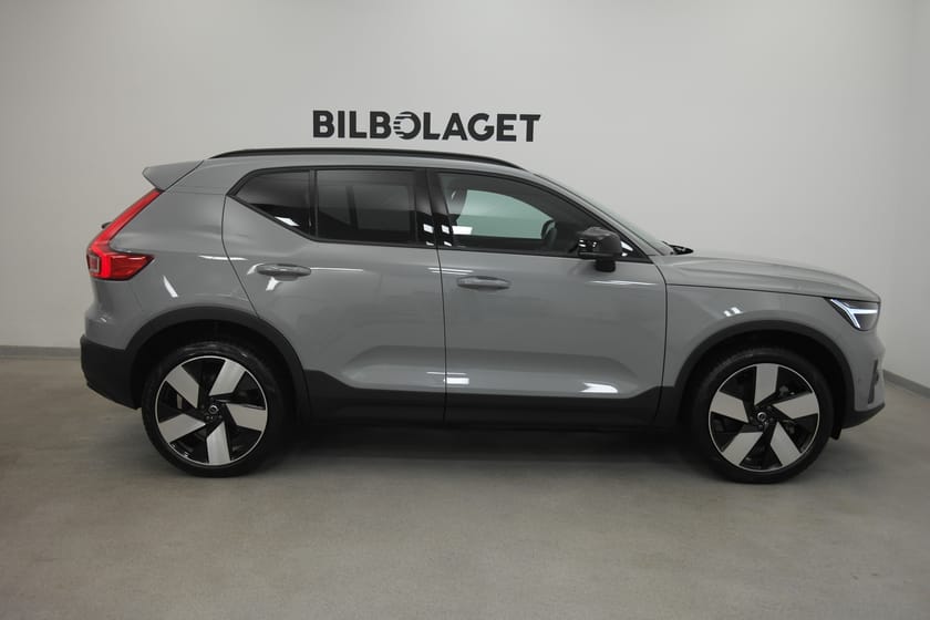 Bild 4 av Volvo EX40 Single Motor Extended Range R Core SE