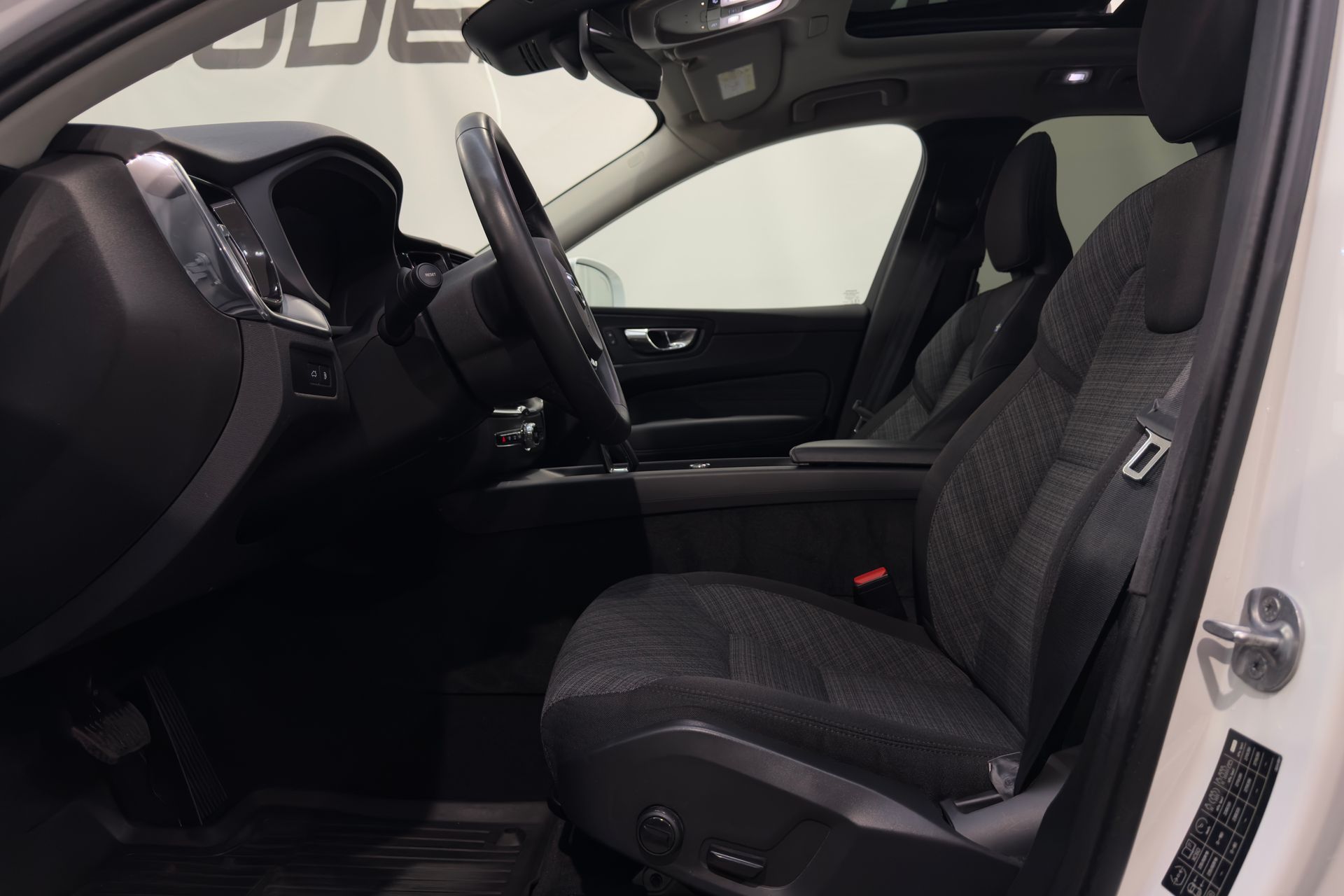 Volvo XC60 Recharge T6 AWD CORE GOOGLE 2024, kuva 7/10