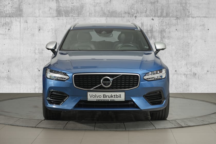 Bilde 2 av Volvo V90 T8 AWD R-Design 407 hk LUFT/KROK/HUD/KAMREA360/Plug-in