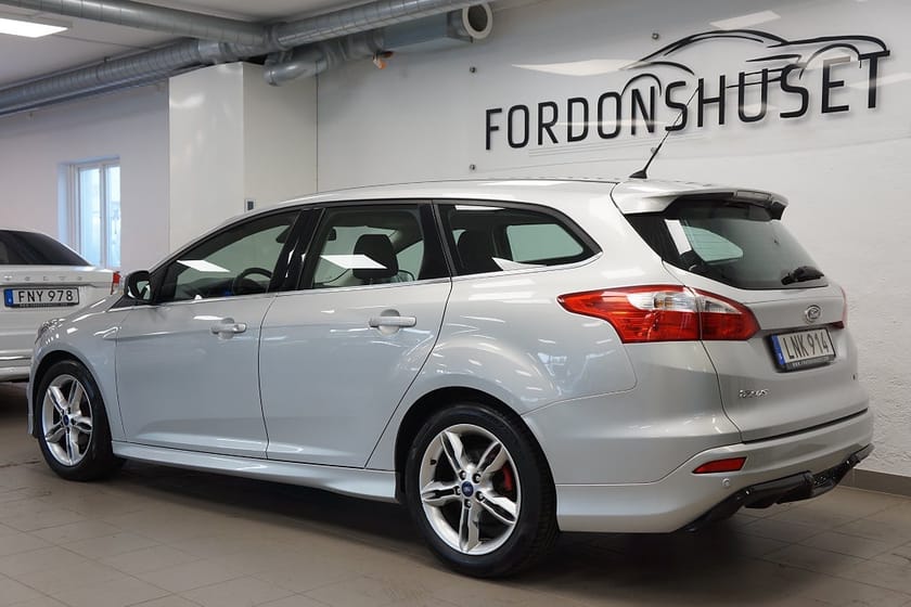 Bild 2 av Ford Focus Kombi 1.0 EcoBoost 125HK TITANIUM | SVENSKSÅLD
