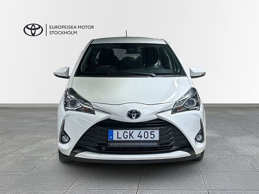 Bild 5 av Toyota Yaris 1.5 Active Backkamera / V-hjul / Approved used /5590mil
