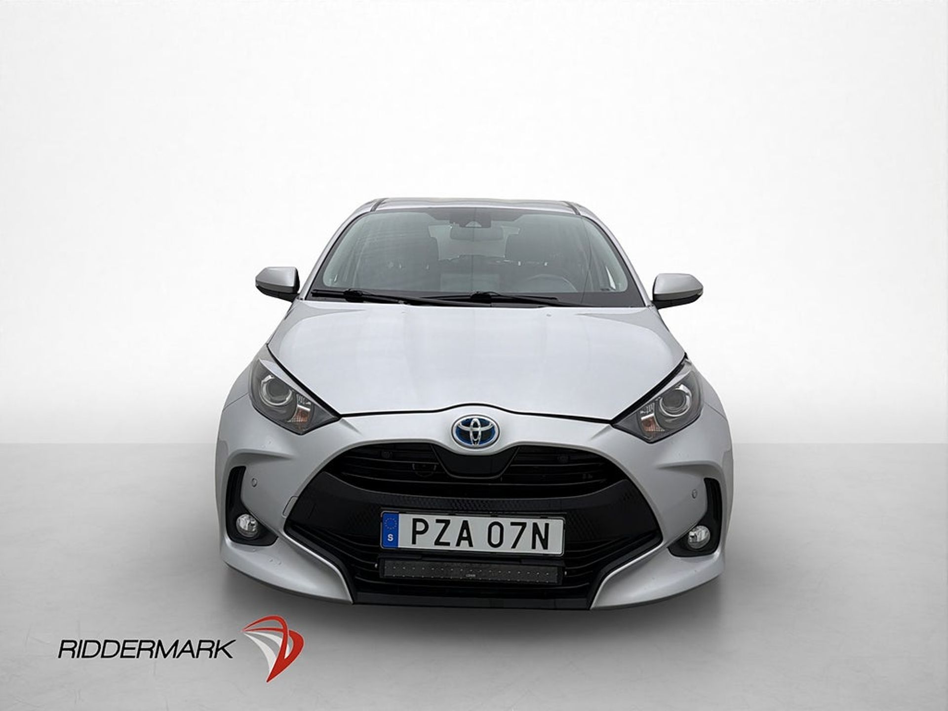 Toyota Yaris Hybrid Active 1 bruk 2023, bild 2/10