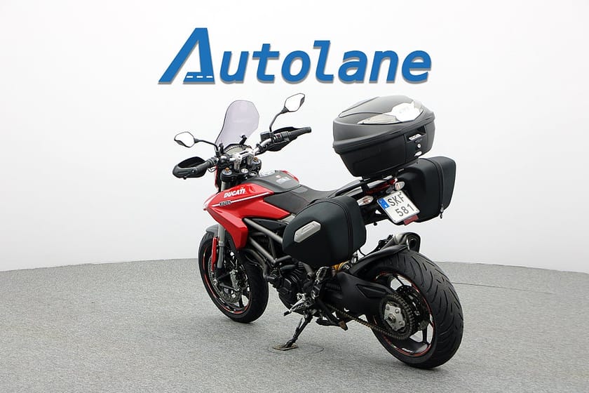 Bild 3 av Ducati Hypermotard 821 *Nya däck, Nyservad
