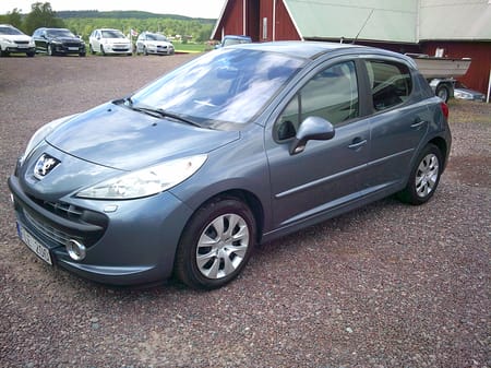 Peugeot 207 - 1,6 - 2007