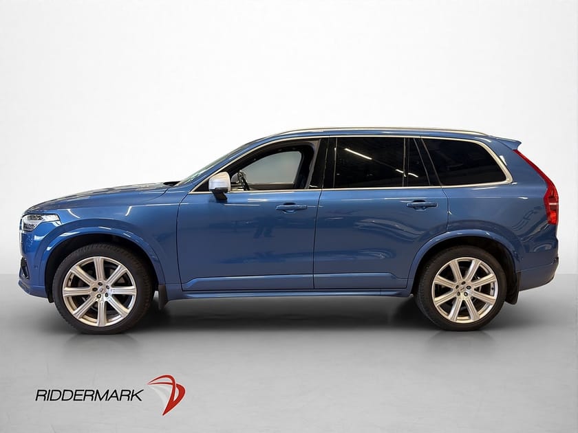Bild 2 av Volvo XC90 T6 320hk AWD R-Design Pano B&W 7-Sits Drag VOC