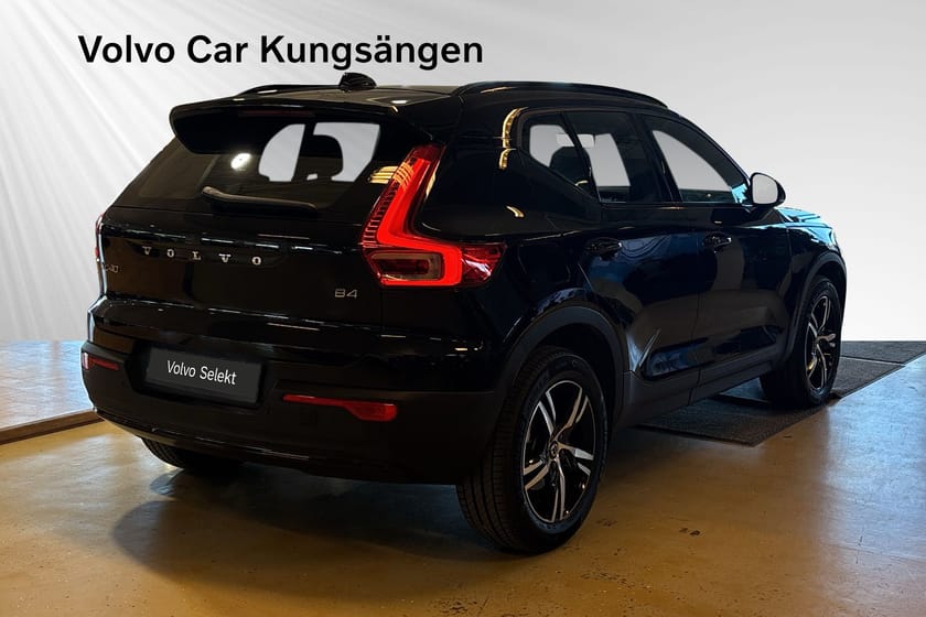 Bild 5 av Volvo XC40 B4 FWD Bensin Plus Dark