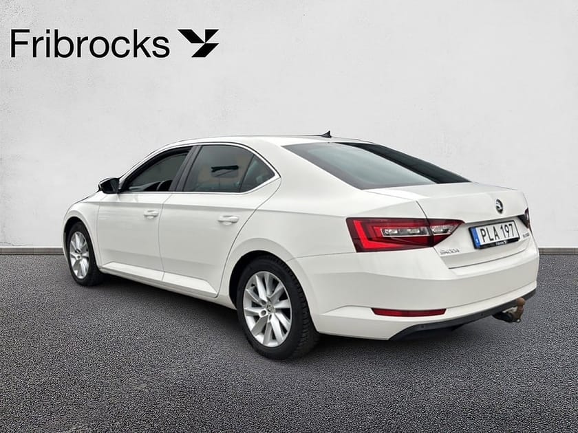 Bild 3 av Škoda Superb Skoda 2.0 TDI Business Edition 150hk AUT Drag/D-Värm/V-Hjul